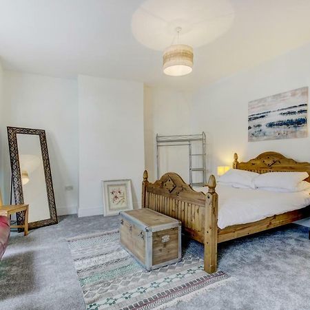 Lovely 3 Bed House In Bristol Villa ภายนอก รูปภาพ